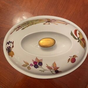 Royal Worcester Evesham Gold 11" Deep Oval Casserole Lid only